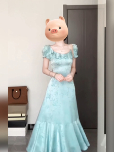 XZY/欣争艳 胖mm法式高端精致U领茶歇连衣裙女夏季氛围感鱼尾长裙