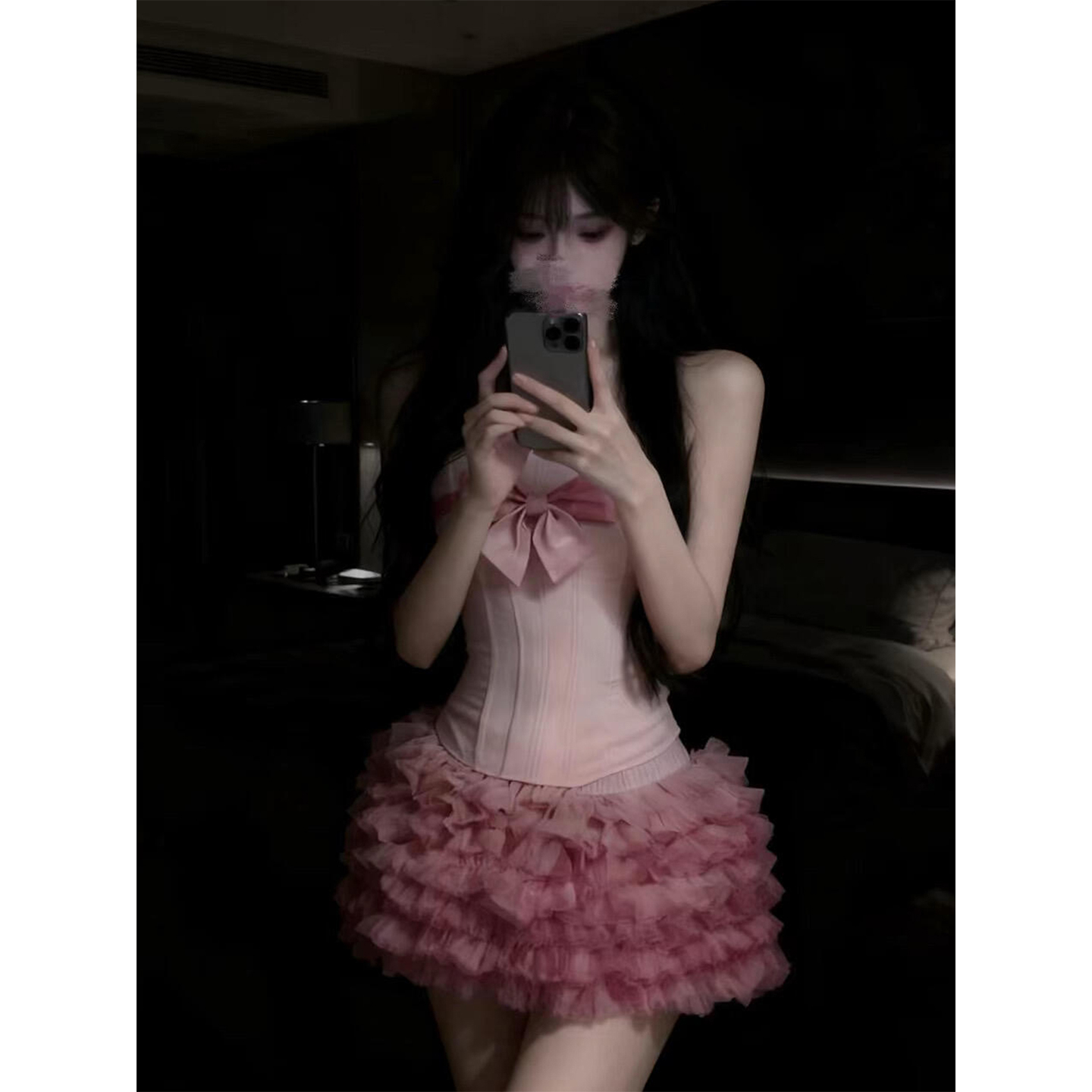 纯欲甜辣风蝴蝶结一字肩抹胸上衣