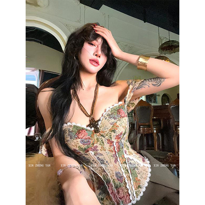 微胖mm复古油画碎花鱼骨抹胸