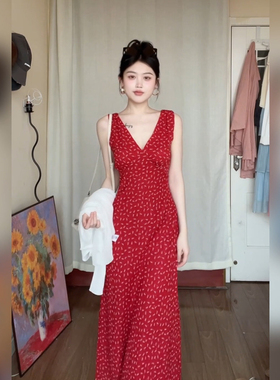 XZY/欣争艳 胖mm法式复古红色碎花v领连衣裙女夏季薄针织开衫套装