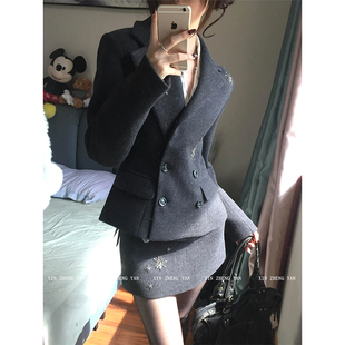 XZY 欣争艳 微胖mm高级感气质毛呢西装 外套女御姐风显瘦半裙套装