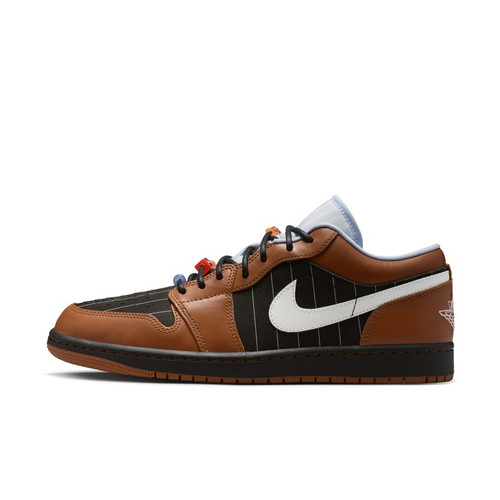 Nike耐克男子AIR JORDAN AJ1运动篮球鞋IR7560-010