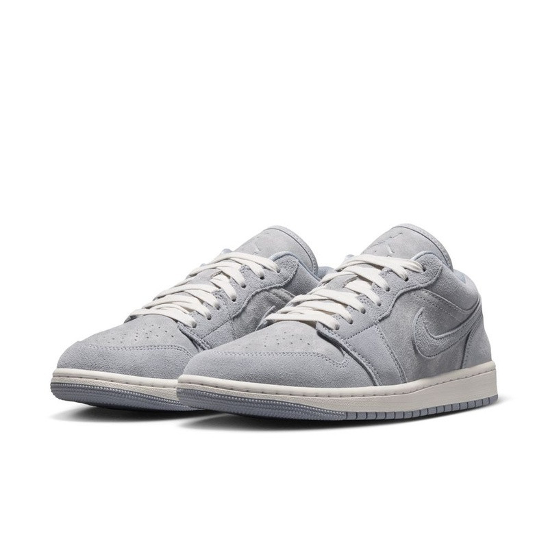 Nike耐克AJ1女士运动休闲鞋IW0819-498