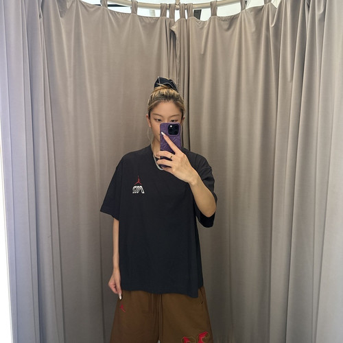 Air Jordan 男女款T恤运动短袖IM7133-045