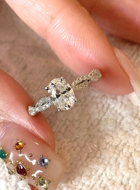 S925纯银旋转芭蕾椭圆鸽子蛋形高碳莫桑石女一克拉高级感戒指空托