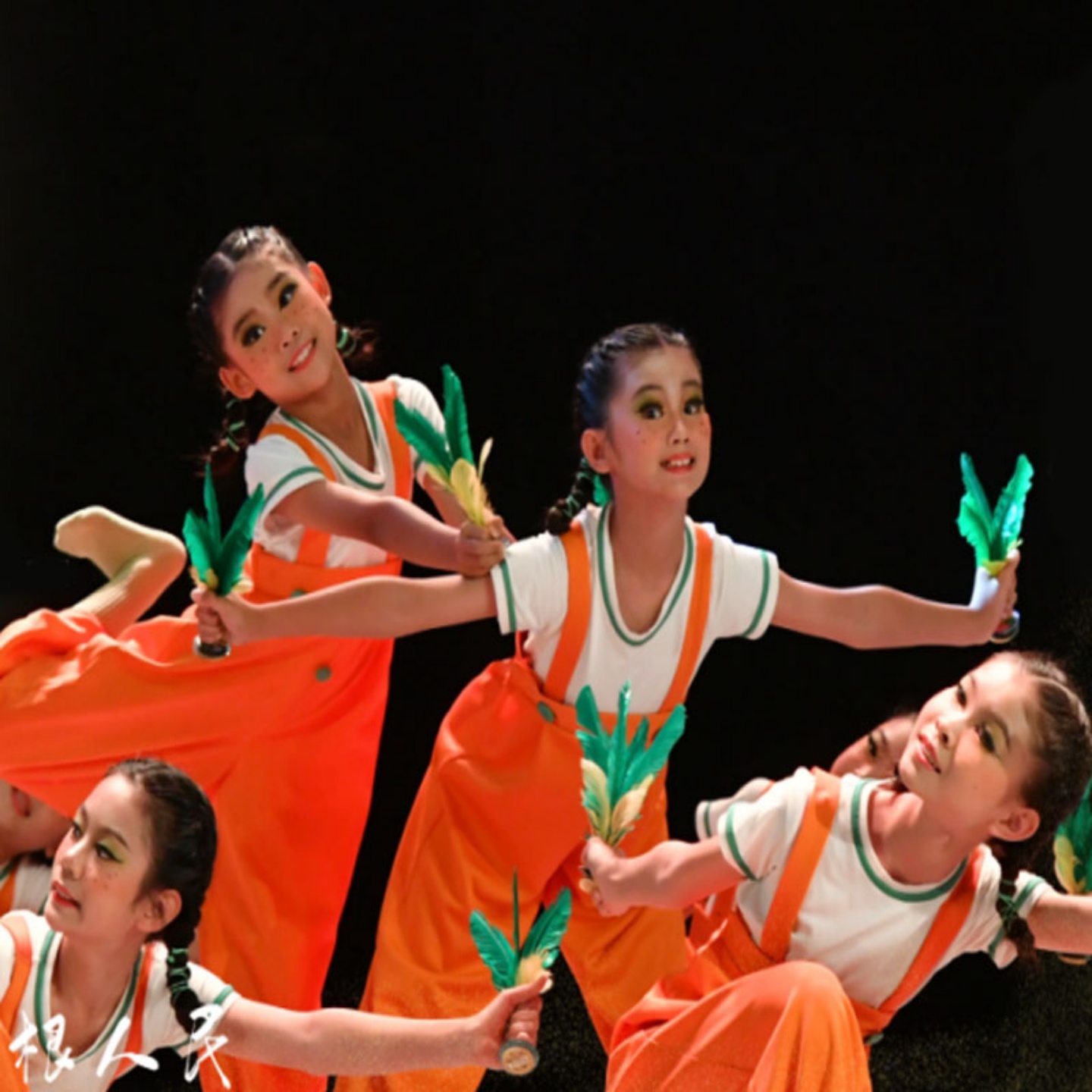 稻田歌声表演服女童背带裤