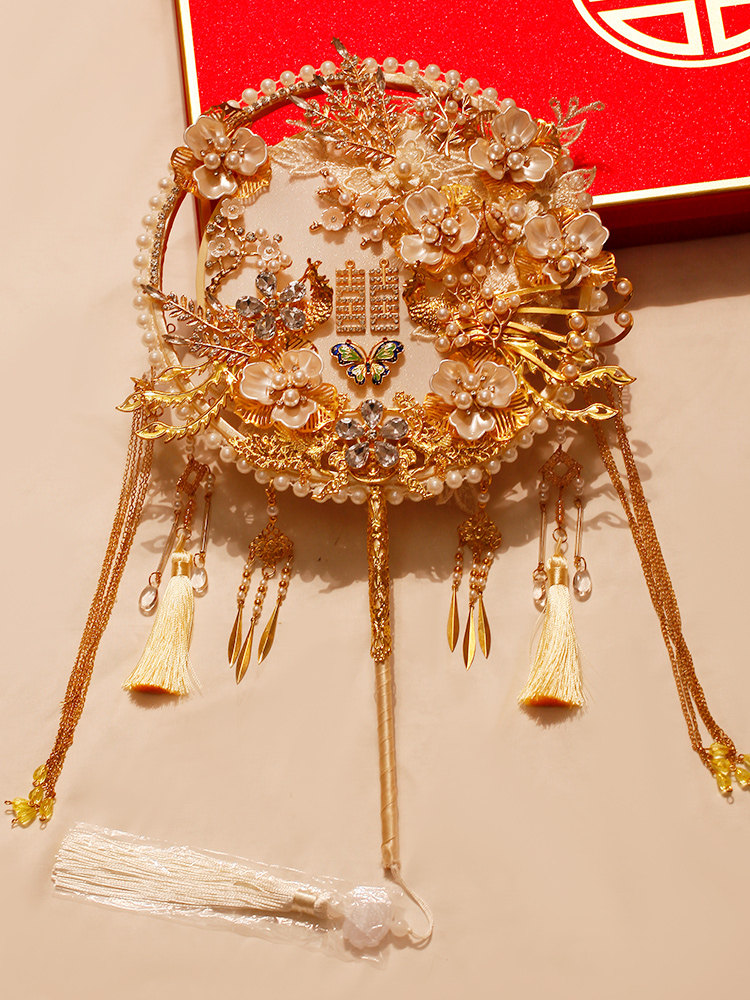 둥근 팬 신부 결혼식 DIY 재료 패키지 중국 결혼식 XIUHE 중공업 팬 요정 하이 엔드 완료 빨간색 웨딩 팬