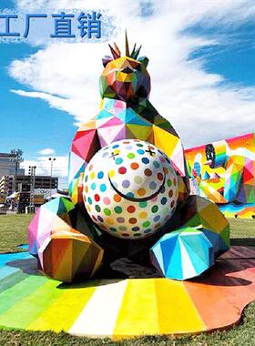 玻璃钢大型彩绘大熊雕塑小区广场公园几何梅花鹿摆件定制动物美陈