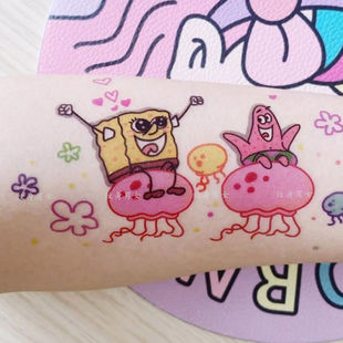 海绵宝宝周边纹身贴纸派大星菠萝屋儿童玩具卡片贴纸男女学生可洗