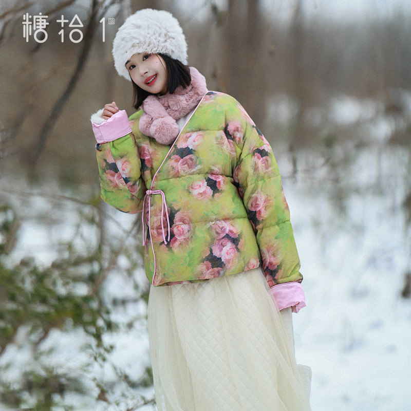 现货【莫奈花园】复古国风印花羽绒服女冬季短款V领百搭保暖外套,女装/女士精品,羽绒服,淘宝优惠券,粉丝福利购,淘宝优惠卷