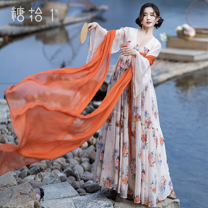 方领改良汉服浪漫襦裙女2025春季