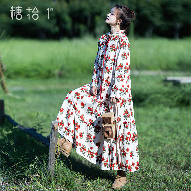 现货【红玫浮香】复古灯芯绒印花连衣裙女秋季浪漫宽松荷叶边长裙