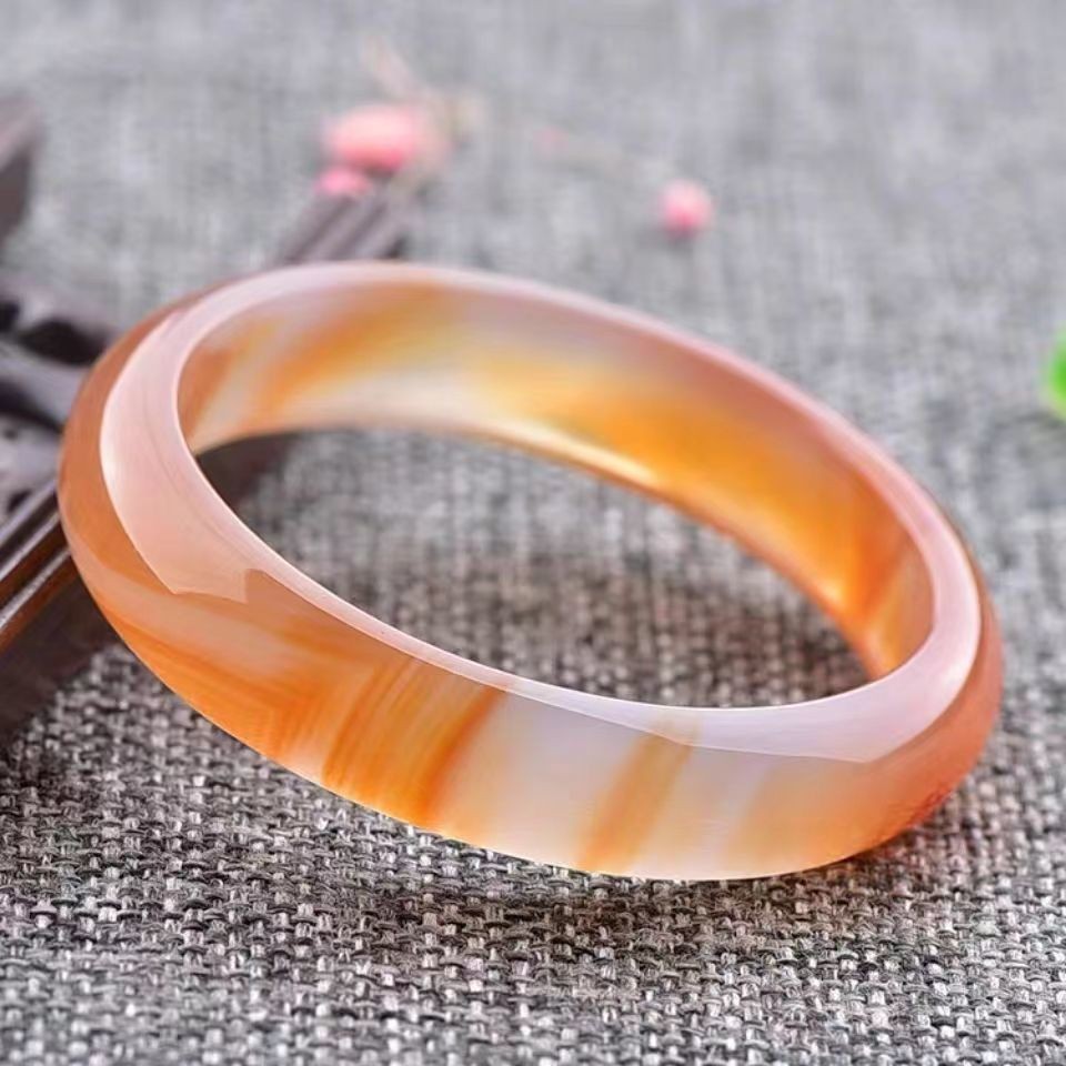 2025源头花俏色红白玛瑙玉手环手镯翡翠冰种玉髓胖手镯女款玉石加