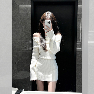 白色一字领秋冬连衣裙子2025新款韩系甜辣风露肩长袖针织短裙女装