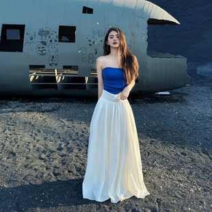 法式海边度假风抹胸连衣裙子女2026夏季新款纯欲收腰气质套装长裙