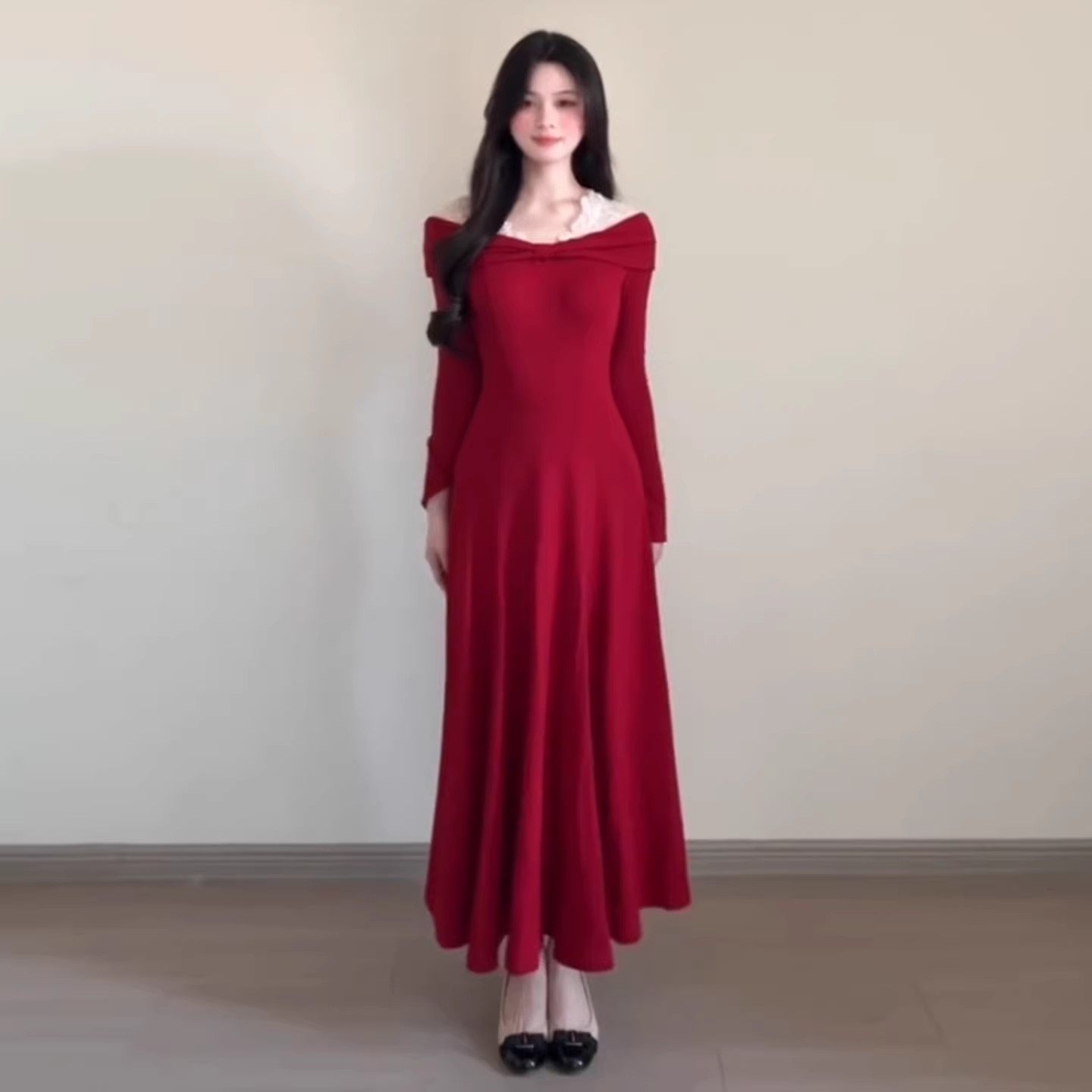 巨好看的红色蕾丝拼接连衣裙女2026春季新款高级感收腰气质长裙子