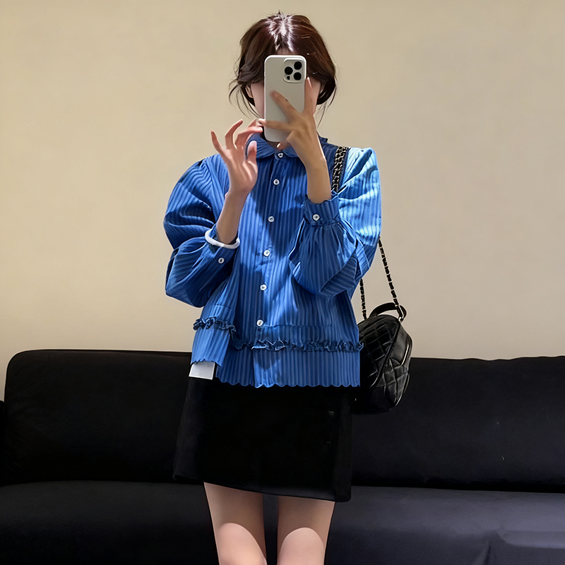 简单大方高级感上衣设计感小众蓝色花边拼接条纹宽松休闲衬衫女装