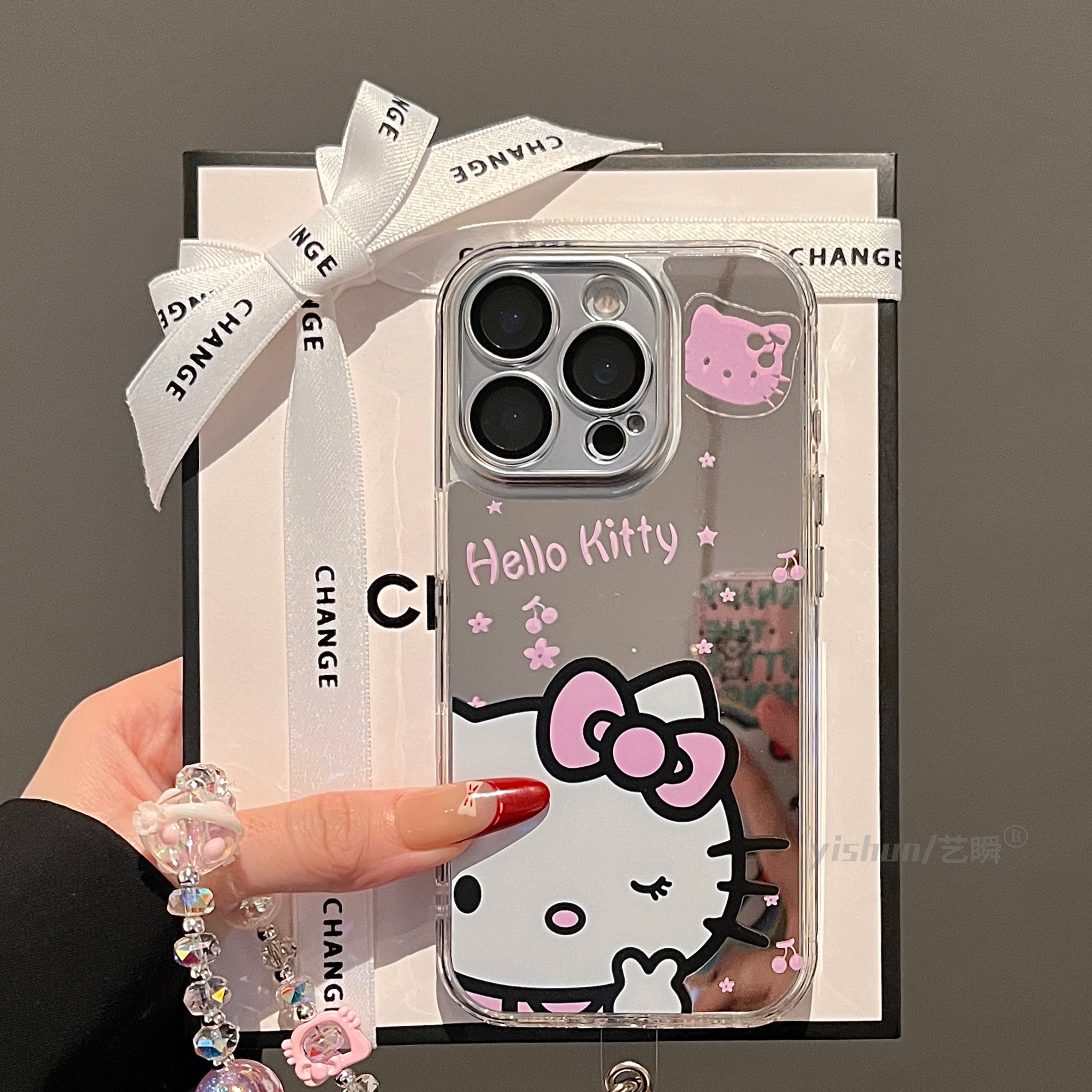 原创可爱比耶kitty猫补妆镜面适用iPhone16ProMax新款手机壳带镜子苹果17Pro小众14plus少女心13女款15保护套