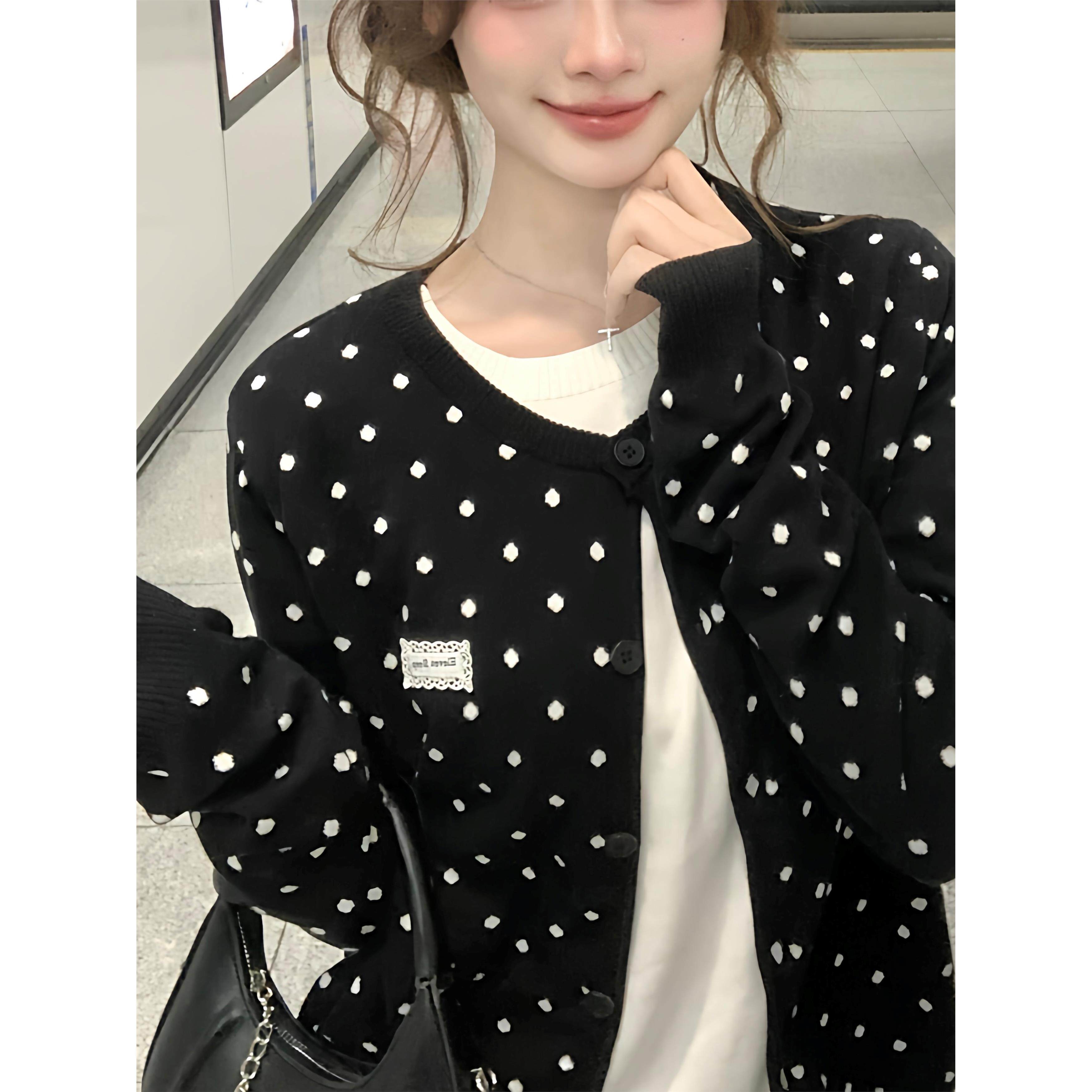 早秋黑色波点圆领假两件针织开衫女秋2025新款小个子初秋毛衣外套