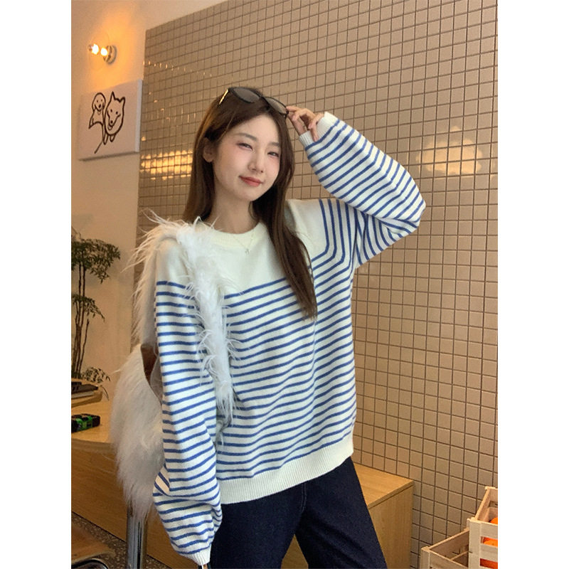 蓝白撞色条纹针织毛衣女秋冬季宽松慵懒高级感百搭打底衫内搭