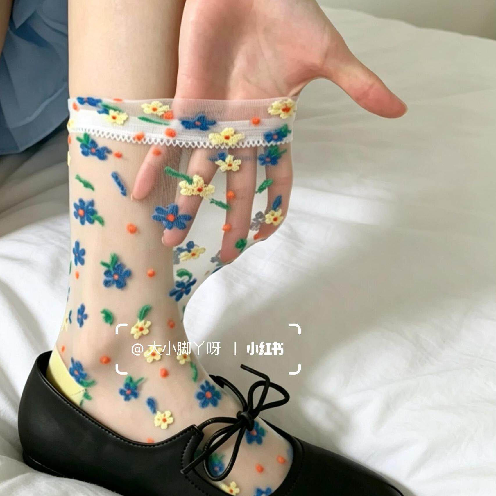 看一次心动一次的玻璃丝水晶袜子