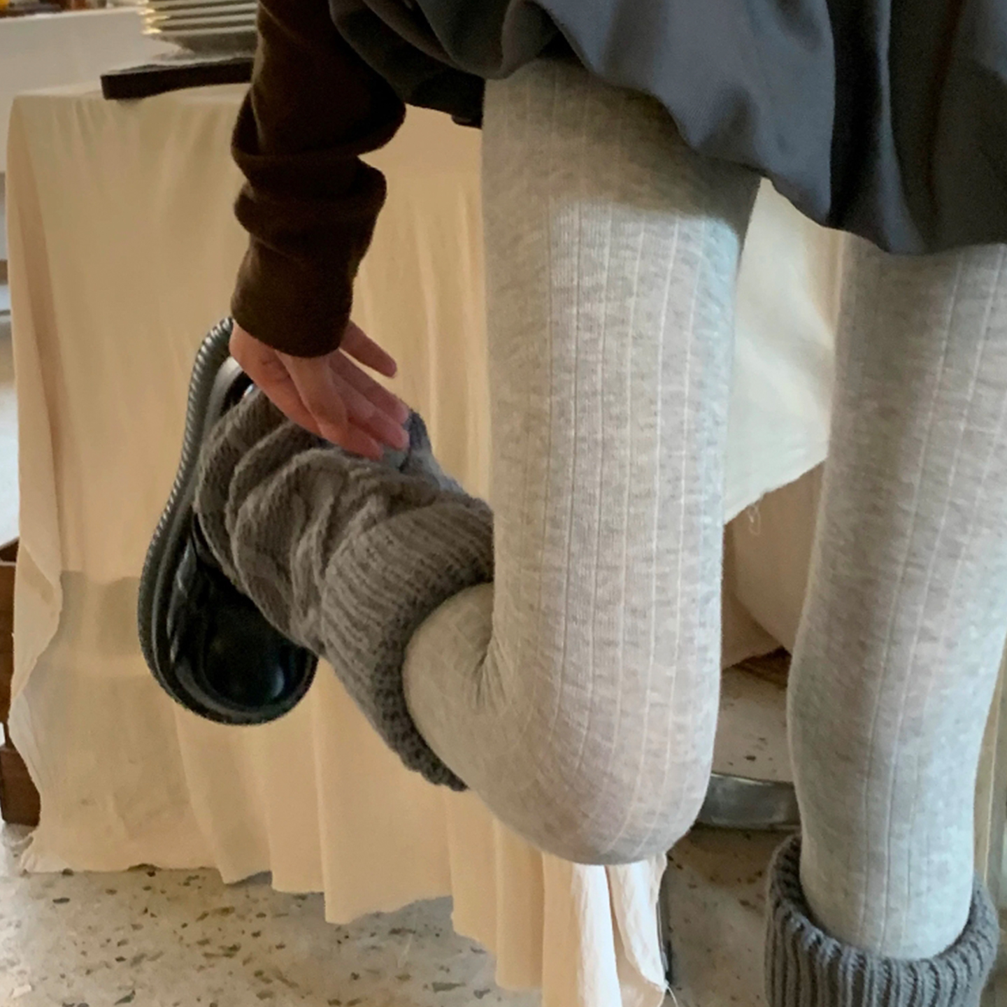 显瘦神裤来辣！竖条纹微压塑形美