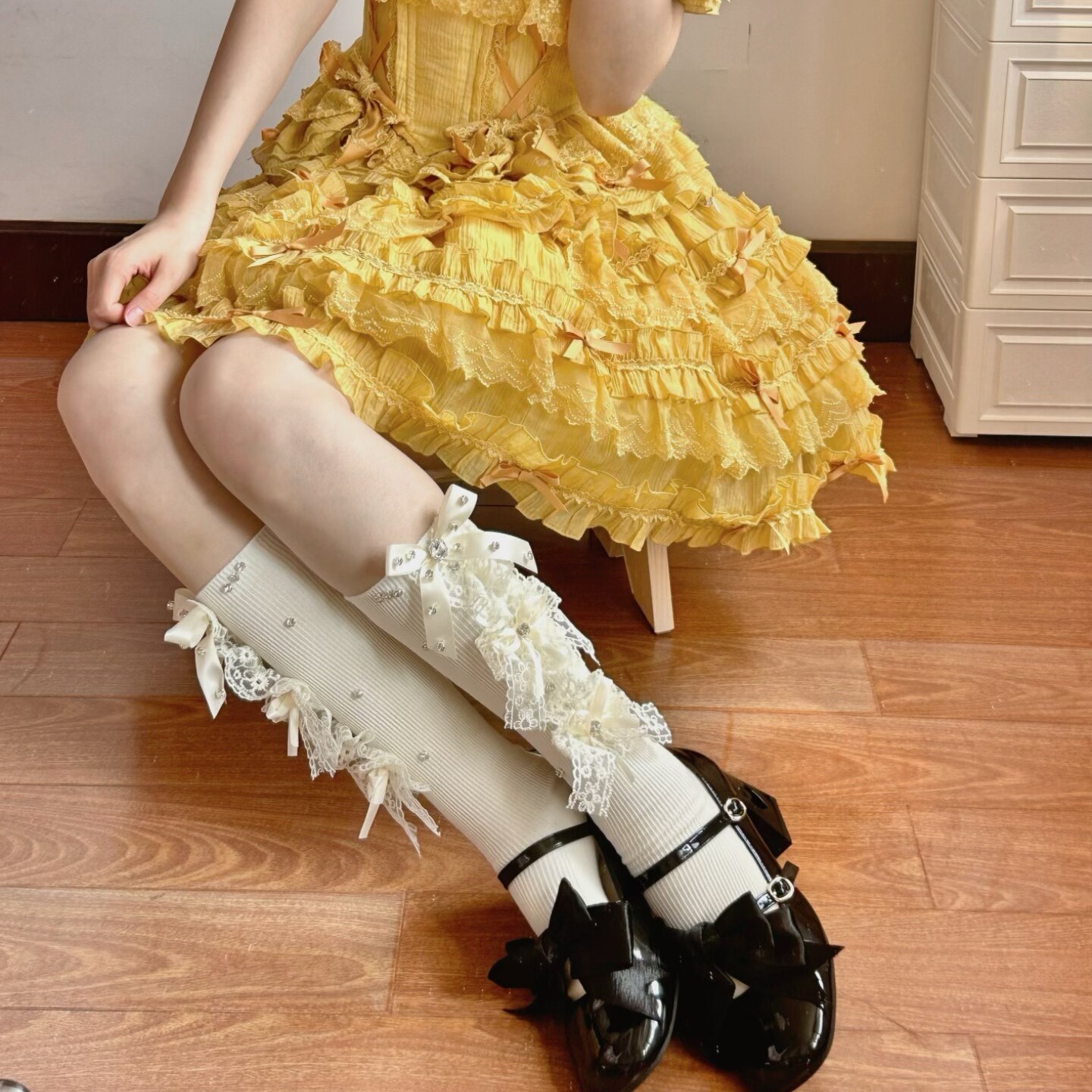 Lolita甜美蕾丝花边蝴蝶结小腿袜