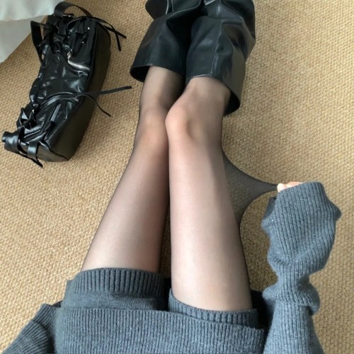 chao自然黑丝袜无缝裆0d太辣了~