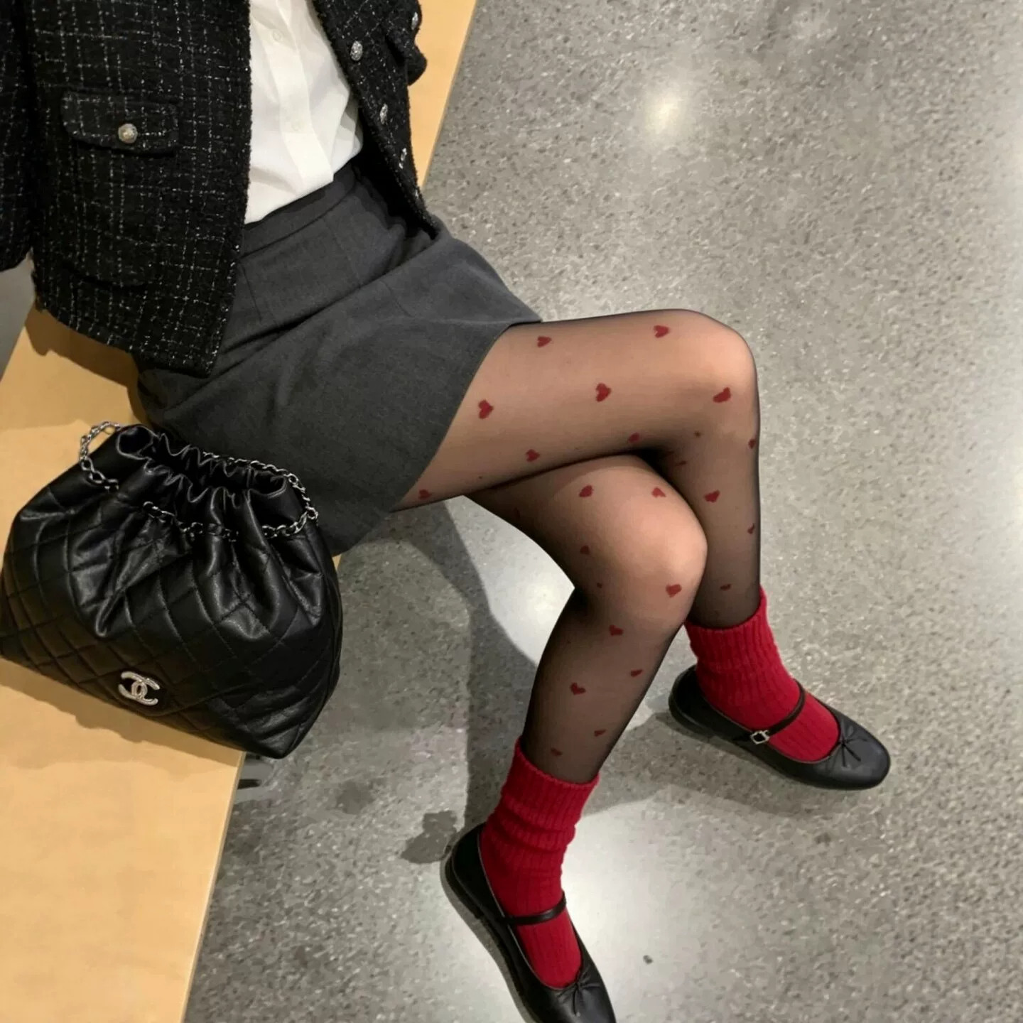 早秋小香风爱心黑丝袜千金风微透