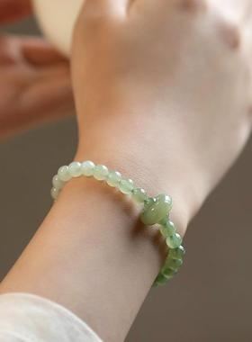 2025天然保真和田玉渐变晴水色湖水绿手链女夏高冰百搭手串送礼闺