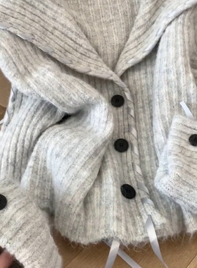 韩系灰色海军领针织开衫女装秋冬穿搭新款慵懒风宽松显瘦软糯毛衣