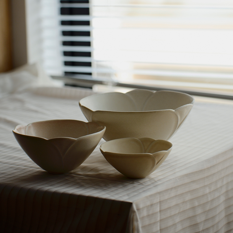 芙蓉花边哑光面碗川泽烧陶瓷日式