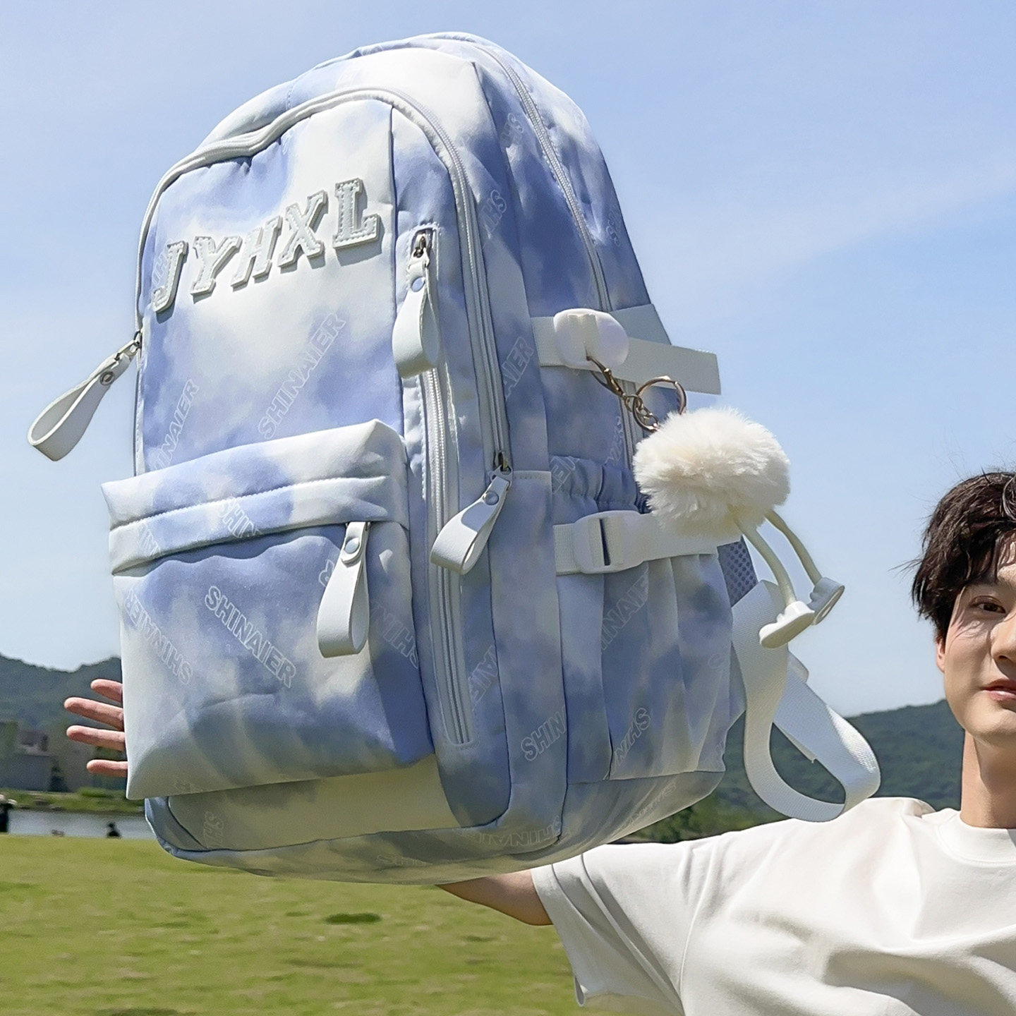 大容量书包初中生男生高中生大学生通勤揹包小学生2025新款后揹包