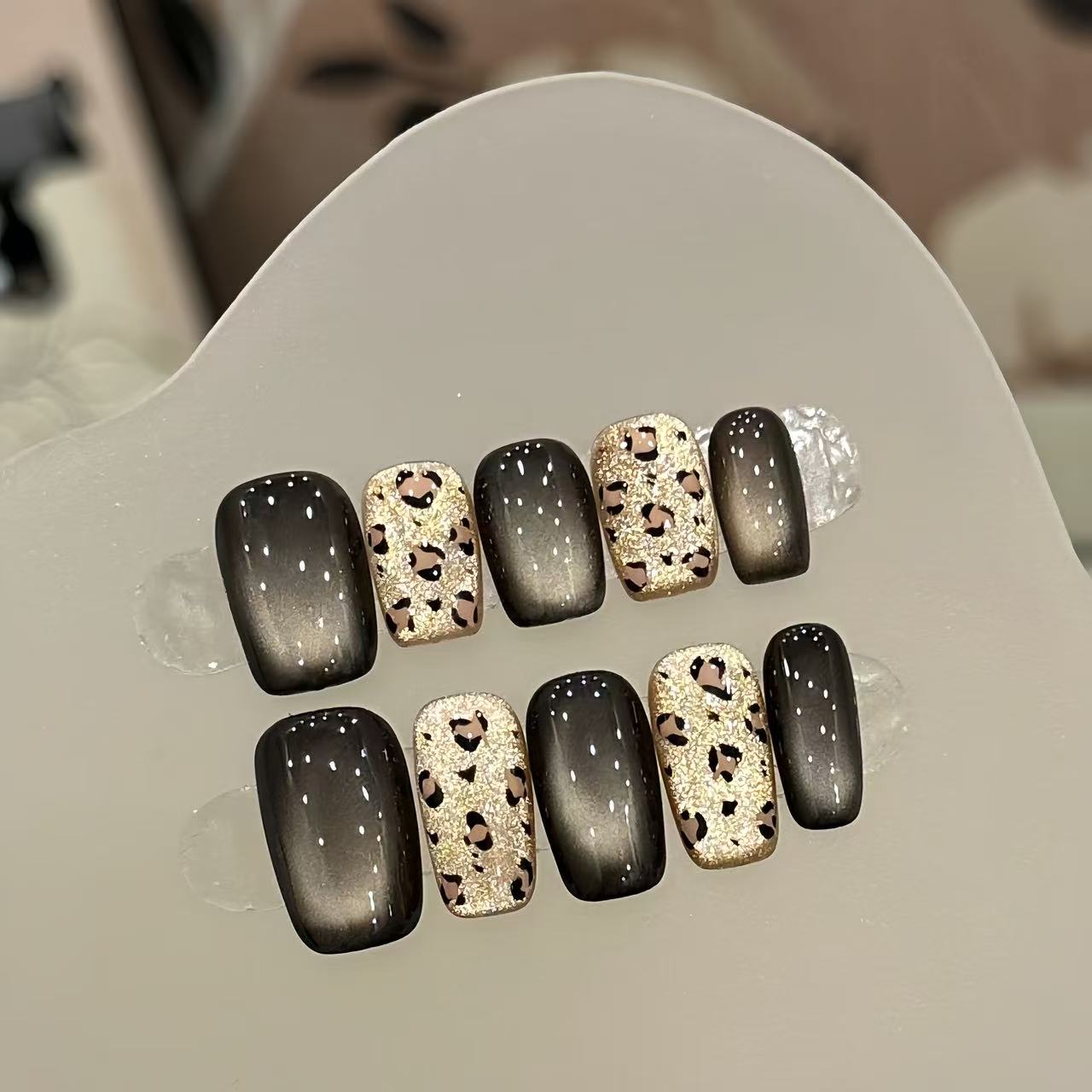 豹纹猫眼-Naier奈儿轻奢高定纯手工美甲穿戴甲10片装