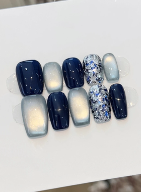 秋冬新款猫眼半手工穿戴甲显白蓝色甜酷辣妹风学生短款可拆卸贴片