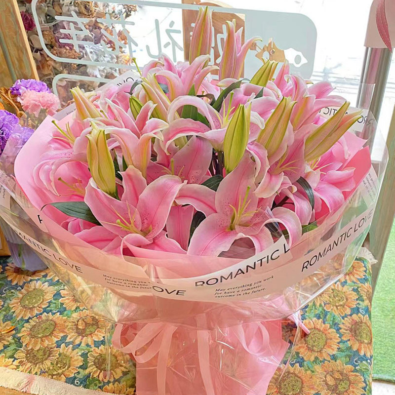 香水百合康乃馨花束送妈妈生日鲜花速递全国同城配送北京上海广州