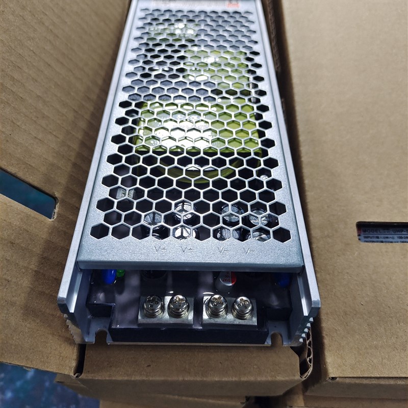 明纬UHP-500-24台湾明纬开关电源输入100-240V,输出24V20.9A全新