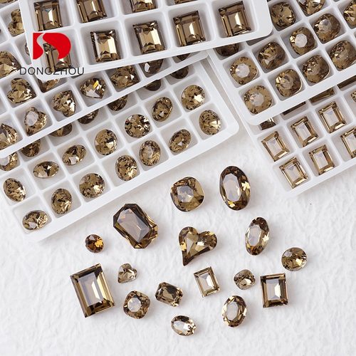 东洲水晶咖啡色尖底方糖美甲钻