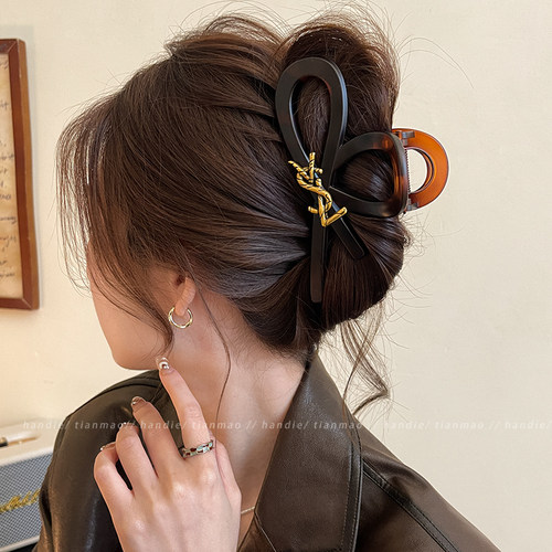 富家千金感拉满~高端大气抓夹