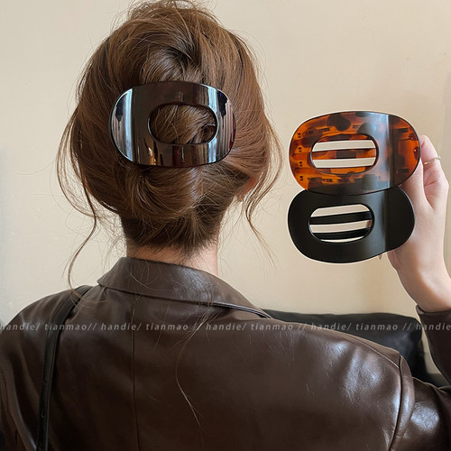 慵懒风一字抓夹女高级感2025新款后脑勺盘发高级感鸭嘴夹扎马尾夹