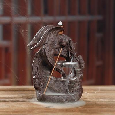 厂家直销陶瓷烟倒流沉香炉 创意飞龙在天北欧翼龙檀香流水炉摆件