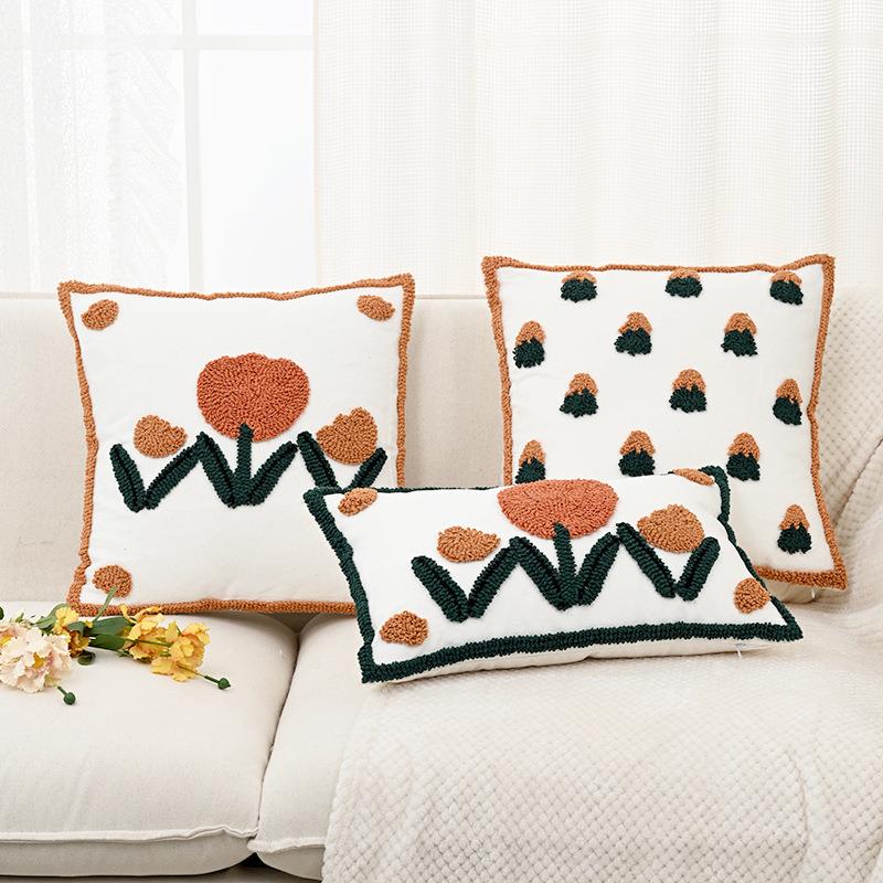 北欧抱枕ins简约刺绣花卉靠枕沙发床头靠垫办公室腰枕抱枕套定制