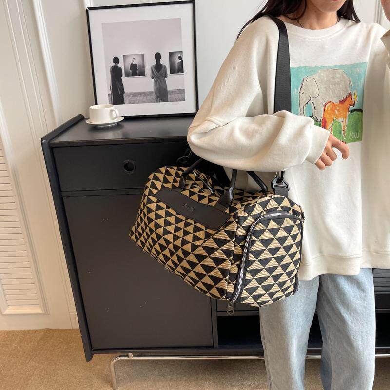 旅行包短途旅游李袋大容量装衣服待产手提收纳健身登机出差包