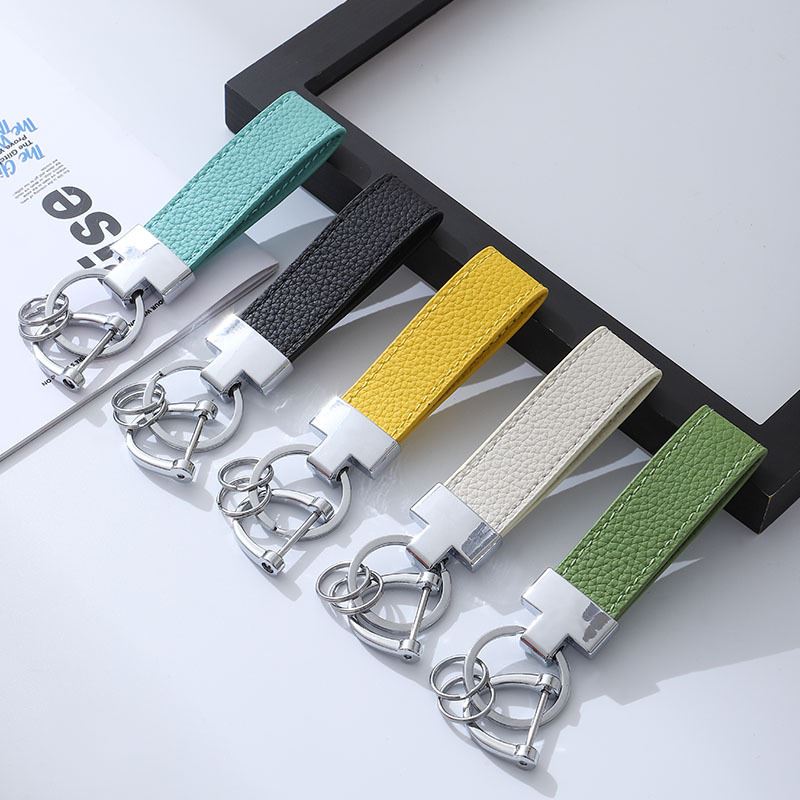 钥匙扣创意网红公仔手办小挂件五金属男女汽车匙扣配件