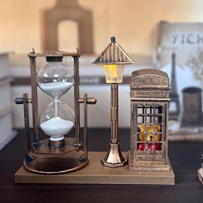 1066仿古电话亭小熊路灯沙漏创意学生礼品学生礼品双色小夜灯摆件