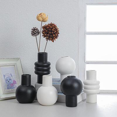 磨砂陶瓷花瓶简约鲜花干花插花花器样板房酒店餐桌家居装饰品摆件