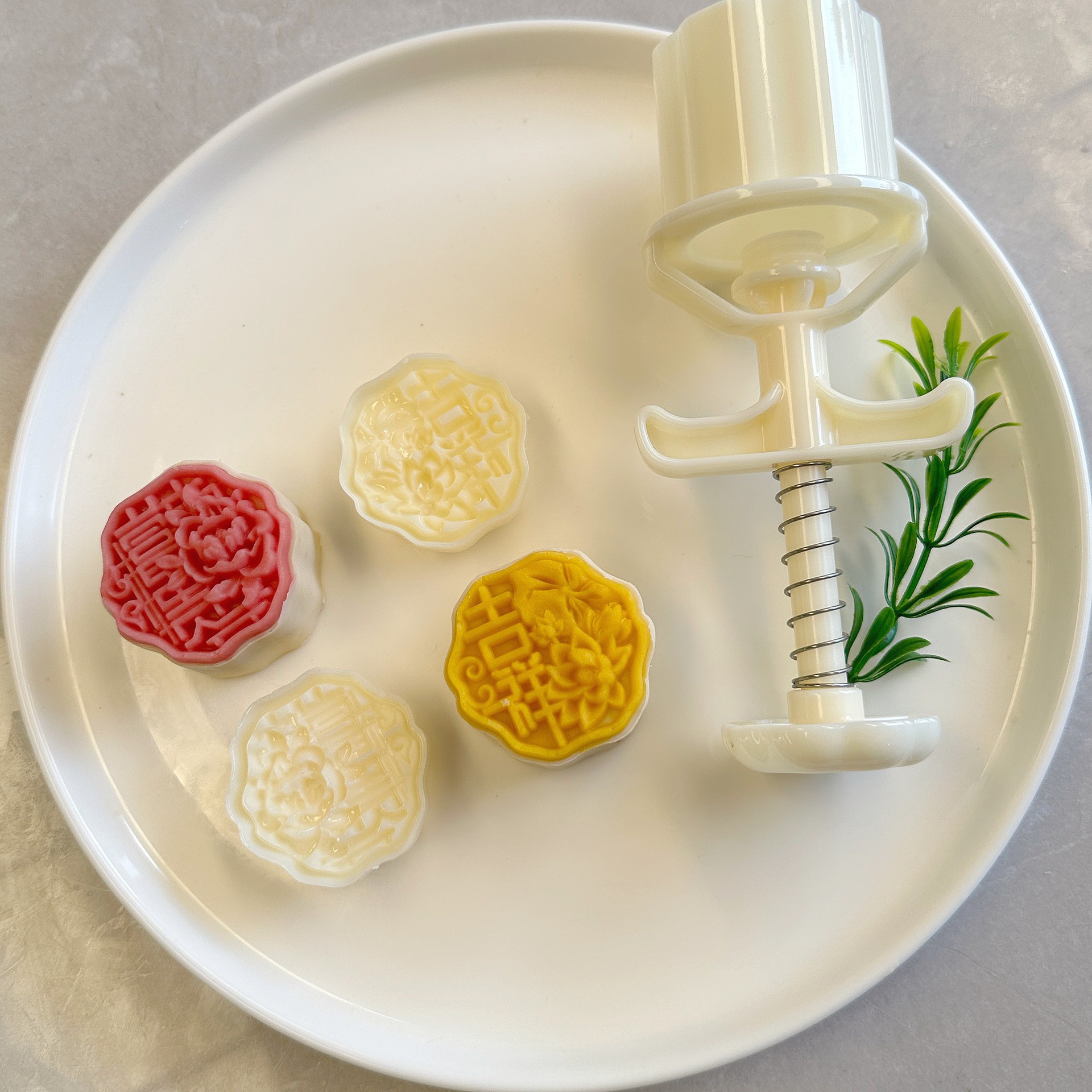 宏印臻品2025年新款50克75g富贵吉祥桃山冰皮月饼绿豆糕茶点模具