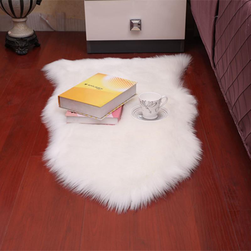 直销仿澳洲羊毛毛绒地毯自由皮形整张沙发垫飘窗垫家用装饰毯定制