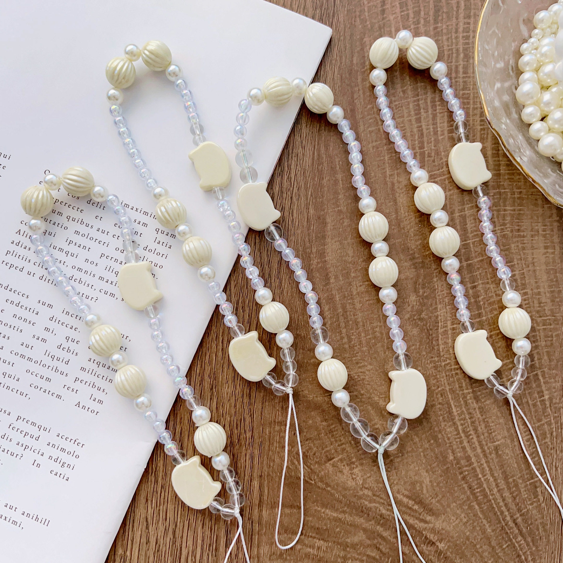 新款黄色小熊手机挂绳手机壳串珠手机链挂件饰品配件创意