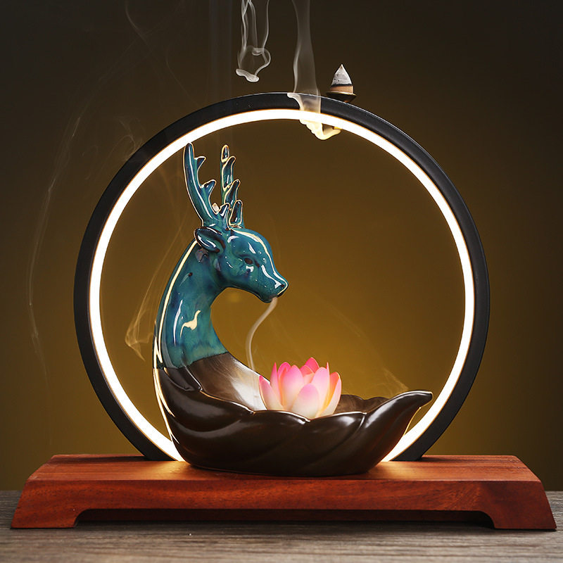 陶瓷梅花小鹿倒流香薰炉创意灯光灯圈香炉家居工艺品禅意摆件